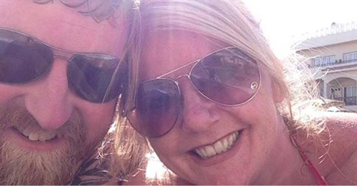 This Woman Posted Her Breast Selfie On Facebook Which Can Save Lives Of Many. PLEASE SHARE!!!