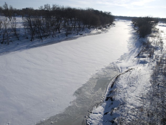 frozen-red-river-e1373925128542