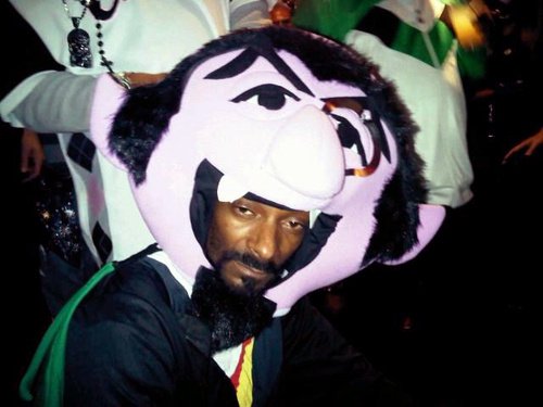 snoop-dog-haloween-costume-count-1288660516g