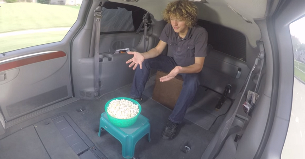 This Teenager Explained Einstein’s Theory Of Relativity Like Nobody Else And Even Won 0,000