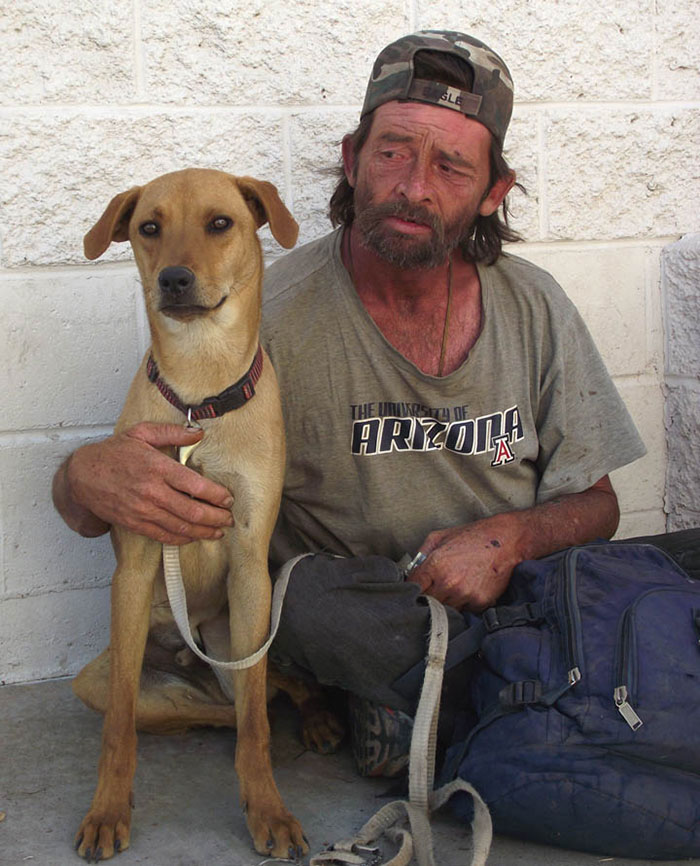 homeless-dogs-unconditional-love-best-friend-321__700