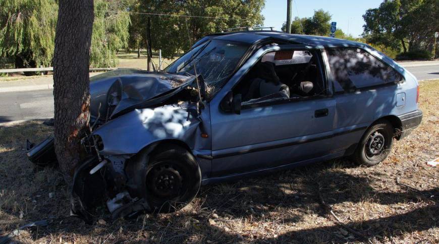 the-man-who-destroyed-his-car-photo-u1